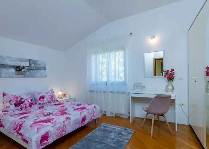 Mirjan Apartament *